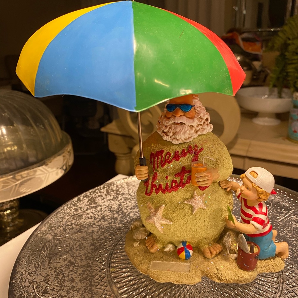 Beach Santa Music Box